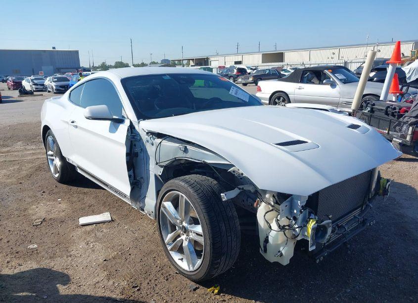 2021 Ford Mustang ECOBOOST PREMIUM (VIN 1FA6P8TH9M5140505) main photo