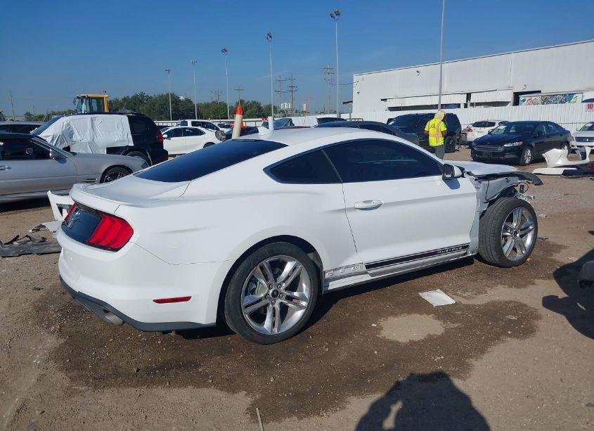 Photo 4 of 2021 Ford Mustang ECOBOOST PREMIUM (VIN 1FA6P8TH9M5140505)