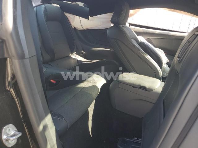 Photo 4 of 2025 FORD MUSTANG (VIN 1FA6P8TH9S5102902)