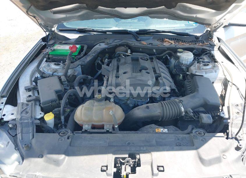 Photo 10 of 2018 Ford Mustang ECOBOOST (VIN 1FA6P8THXJ5128830)