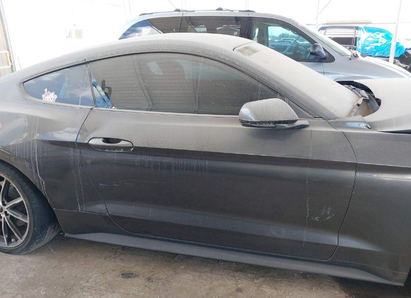 Photo 13 of 2018 Ford Mustang ECOBOOST (VIN 1FA6P8THXJ5144736)