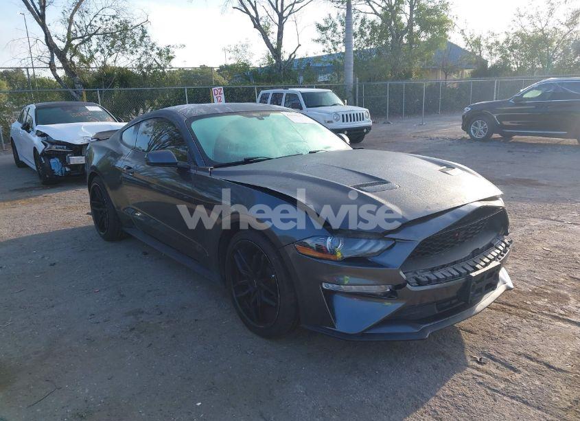 2018 Ford Mustang ECOBOOST (VIN 1FA6P8THXJ5172021) main photo