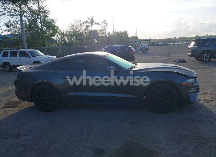 Photo 13 of 2018 Ford Mustang ECOBOOST (VIN 1FA6P8THXJ5172021)