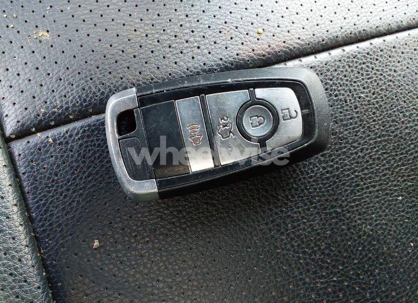 Photo 11 of 2018 Ford Mustang ECOBOOST (VIN 1FA6P8THXJ5183830)