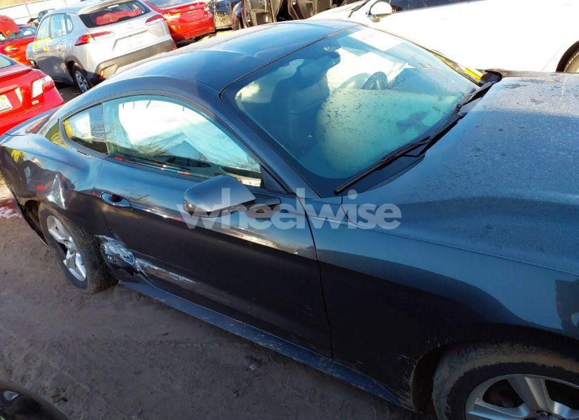 Photo 13 of 2018 Ford Mustang ECOBOOST (VIN 1FA6P8THXJ5183830)