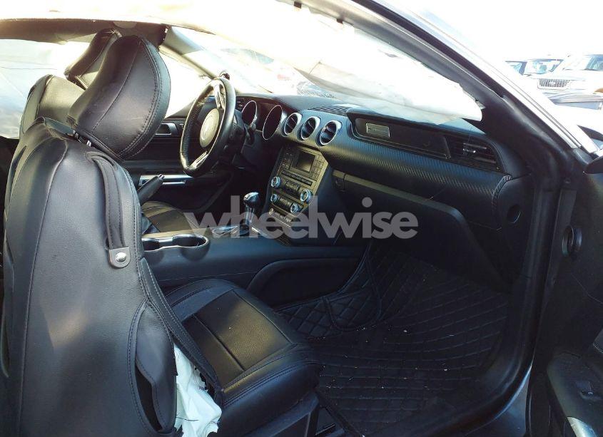 Photo 5 of 2018 Ford Mustang ECOBOOST (VIN 1FA6P8THXJ5183830)