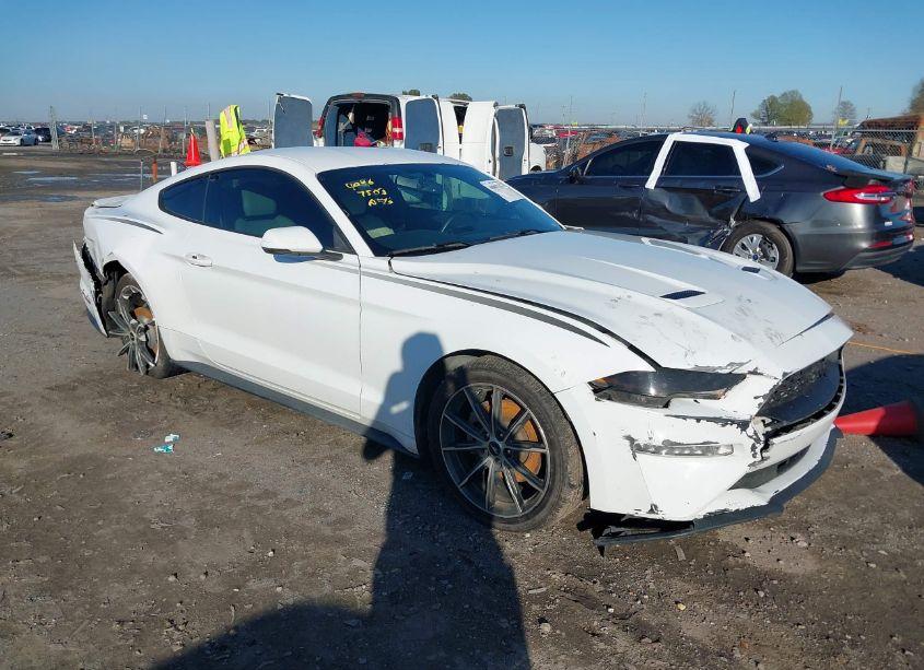 2018 Ford Mustang ECOBOOST (VIN 1FA6P8THXJ5184007) main photo