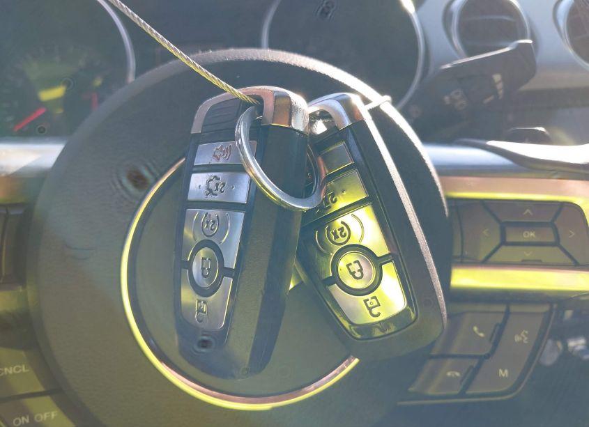 Photo 11 of 2018 Ford Mustang ECOBOOST (VIN 1FA6P8THXJ5184007)