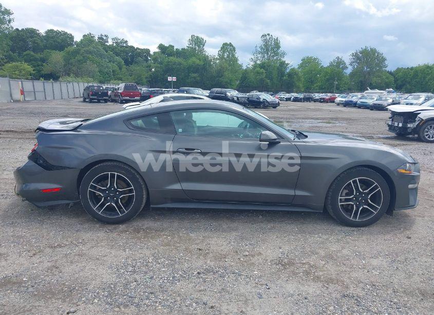 Photo 13 of 2020 Ford Mustang ECOBOOST PREMIUM FASTBACK (VIN 1FA6P8THXL5142584)