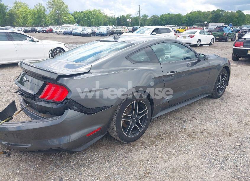 Photo 4 of 2020 Ford Mustang ECOBOOST PREMIUM FASTBACK (VIN 1FA6P8THXL5142584)