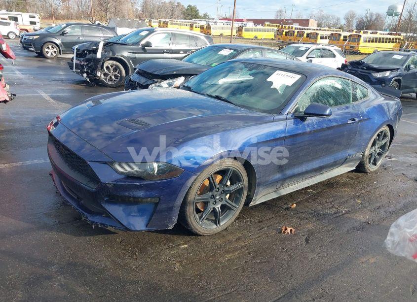 Photo 2 of 2020 Ford Mustang ECOBOOST FASTBACK (VIN 1FA6P8THXL5157764)