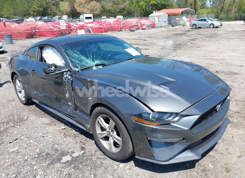 2020 Ford Mustang ECOBOOST FASTBACK (VIN 1FA6P8THXL5188464) main photo