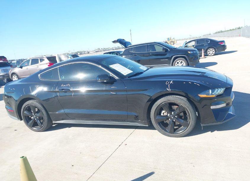 Photo 13 of 2022 Ford Mustang ECOBOOST PREMIUM (VIN 1FA6P8THXN5109975)