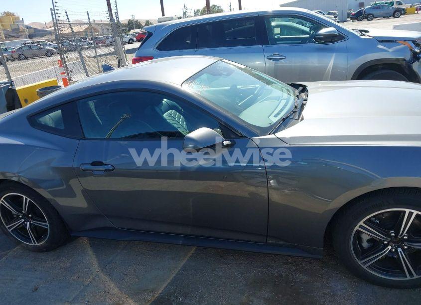 Photo 13 of 2024 Ford Mustang ECOBOOST FASTBACK (VIN 1FA6P8THXR5110680)