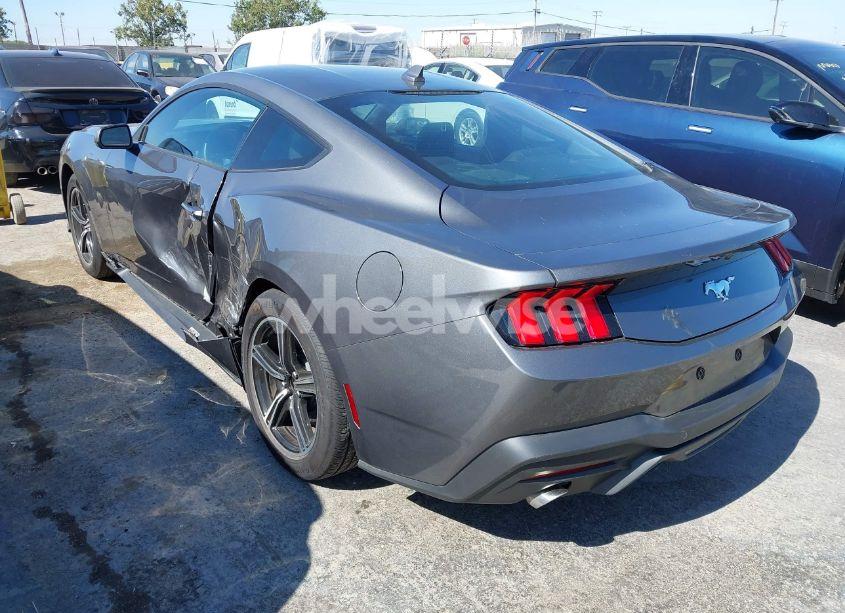 Photo 3 of 2024 Ford Mustang ECOBOOST FASTBACK (VIN 1FA6P8THXR5110680)