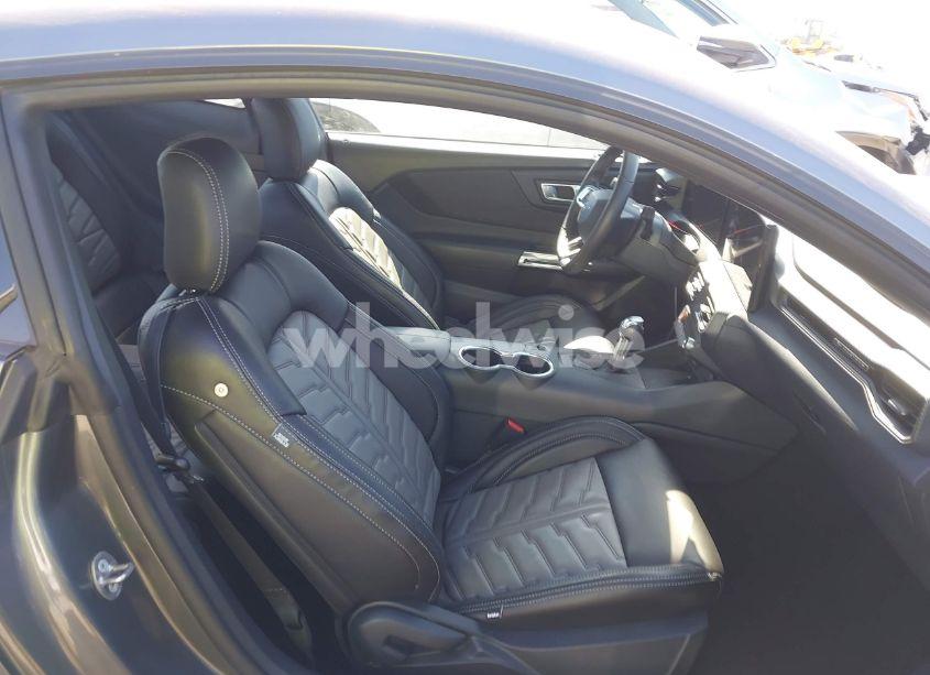 Photo 8 of 2024 Ford Mustang ECOBOOST FASTBACK (VIN 1FA6P8THXR5110680)