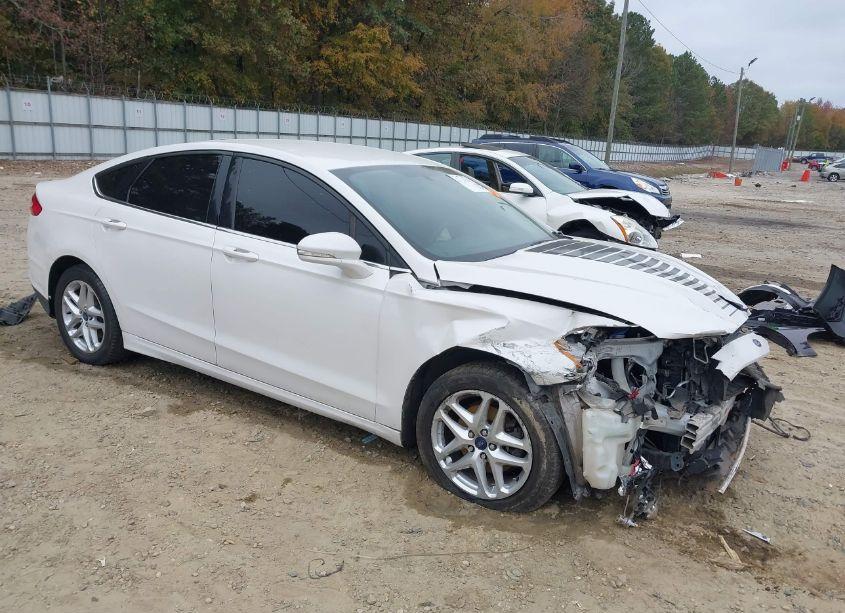 2015 Ford Fusion (VIN 1FA6POH72F5117765) main photo