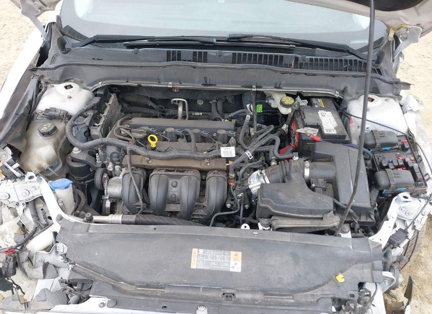 Photo 10 of 2015 Ford Fusion (VIN 1FA6POH72F5117765)