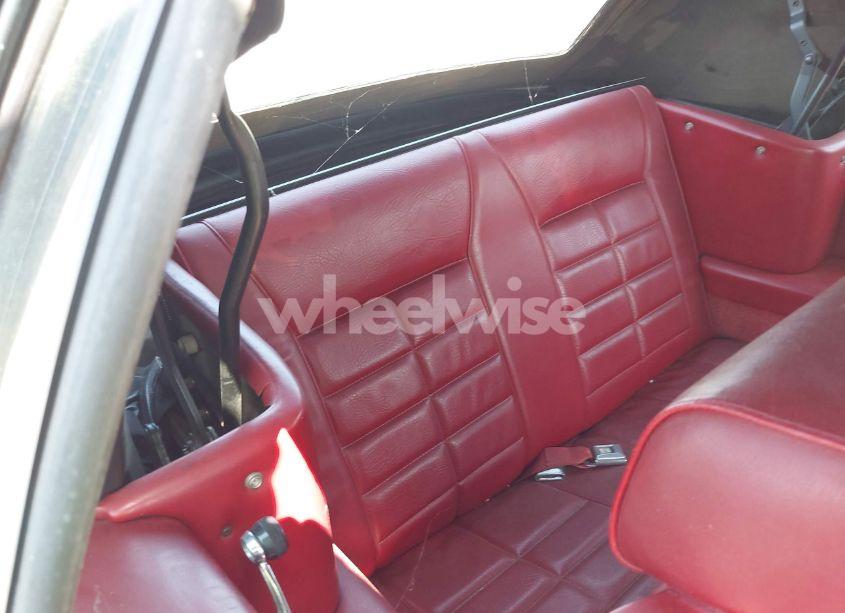 Photo 8 of 1983 Ford Mustang (VIN 1FABP2737DF133461)