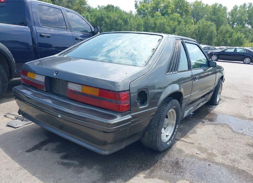 Photo 4 of 1984 Ford Mustang L (VIN 1FABP28A3EF228923)