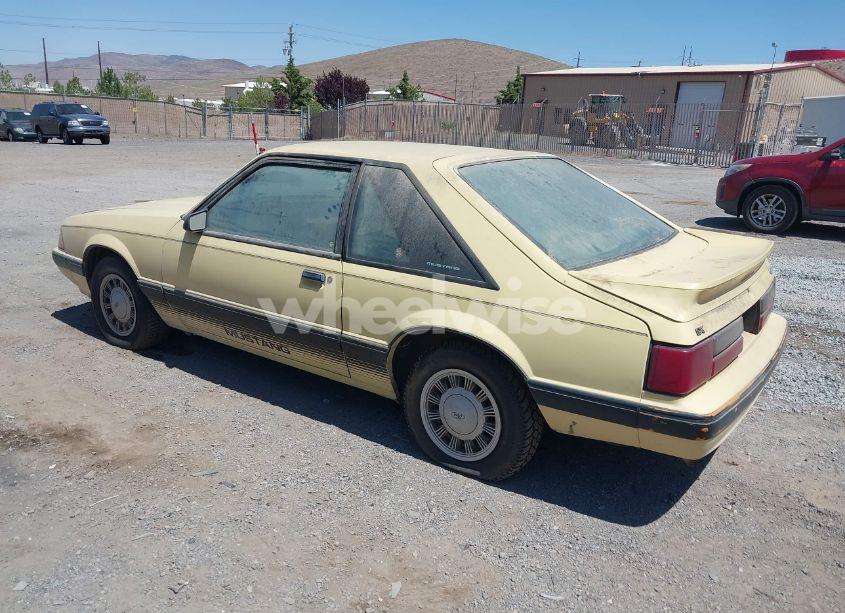 Photo 3 of 1988 Ford Mustang LX (VIN 1FABP41AXJF163469)