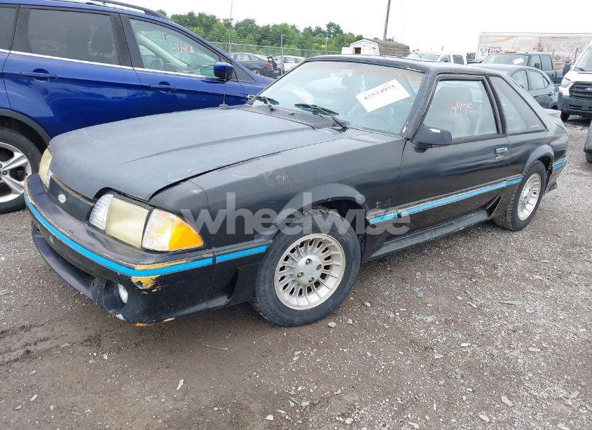 Photo 2 of 1988 Ford Mustang GT (VIN 1FABP42E1JF215623)