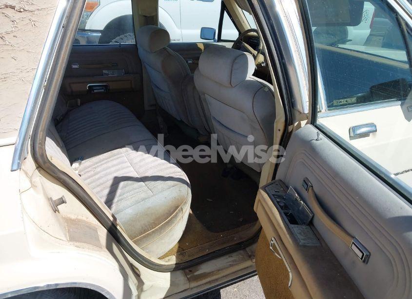 Photo 8 of 1984 Ford Ltd CROWN VICTORIA (VIN 1FABP43F9EZ170457)