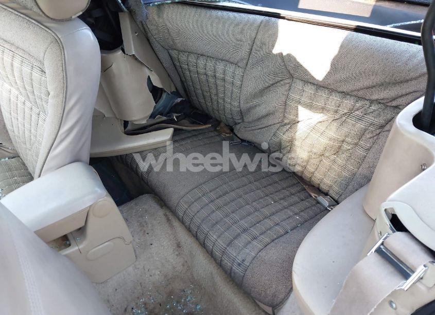 Photo 8 of 1989 Ford Mustang LX (VIN 1FABP44E1KF268725)