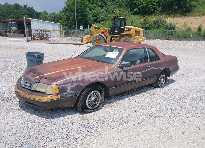 Photo 2 of 1988 Ford Thunderbird (VIN 1FABP6042JH241545)