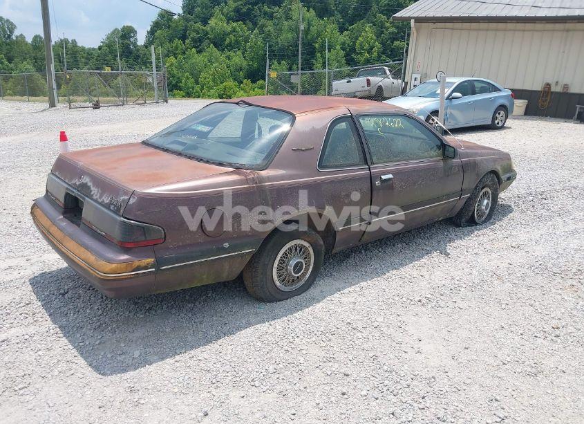 Photo 4 of 1988 Ford Thunderbird (VIN 1FABP6042JH241545)