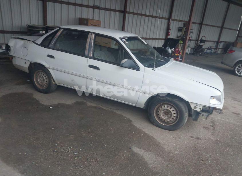 1992 Ford Tempo GL (VIN 1FACP36X3NK192367) main photo