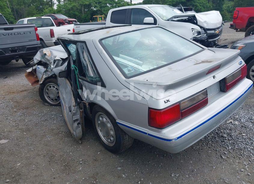 Photo 3 of 1993 Ford Mustang LX (VIN 1FACP41M1PF132473)