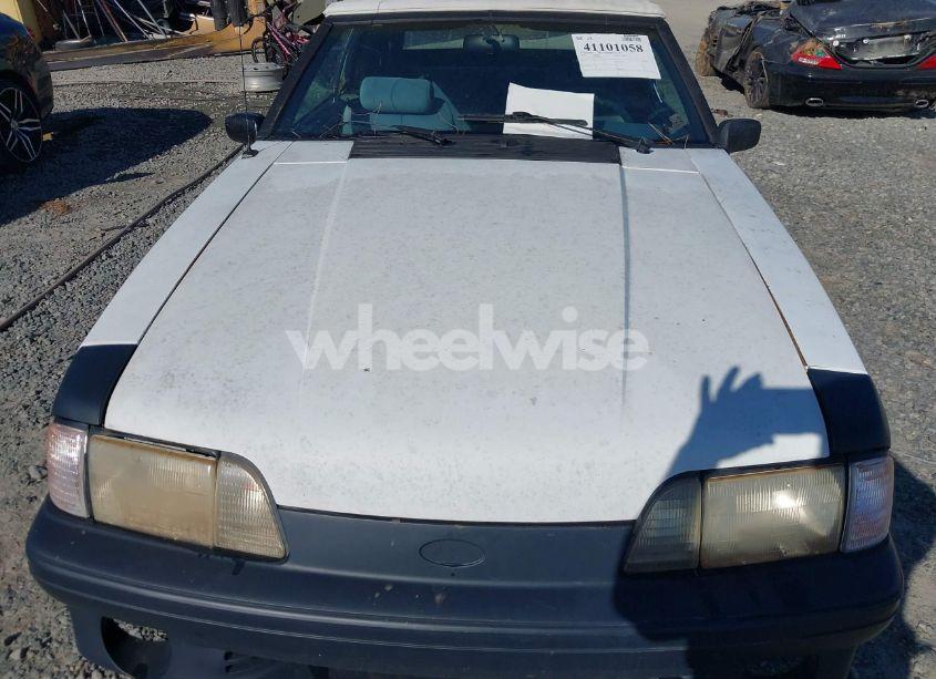 Photo 10 of 1993 Ford Mustang LX (VIN 1FACP44M0PF173897)