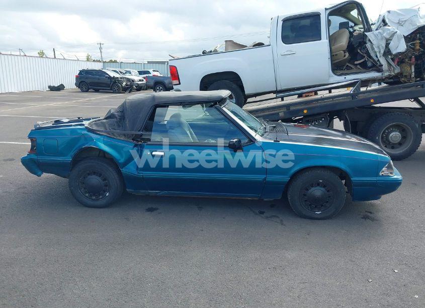 Photo 13 of 1993 Ford Mustang LX (VIN 1FACP44M0PF214626)