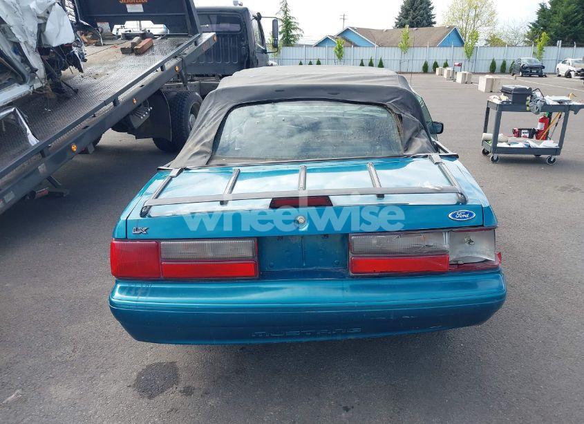 Photo 16 of 1993 Ford Mustang LX (VIN 1FACP44M0PF214626)