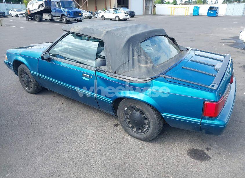 Photo 3 of 1993 Ford Mustang LX (VIN 1FACP44M0PF214626)