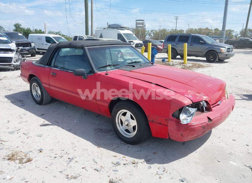 1993 Ford Mustang LX (VIN 1FACP44MXPF138428) main photo