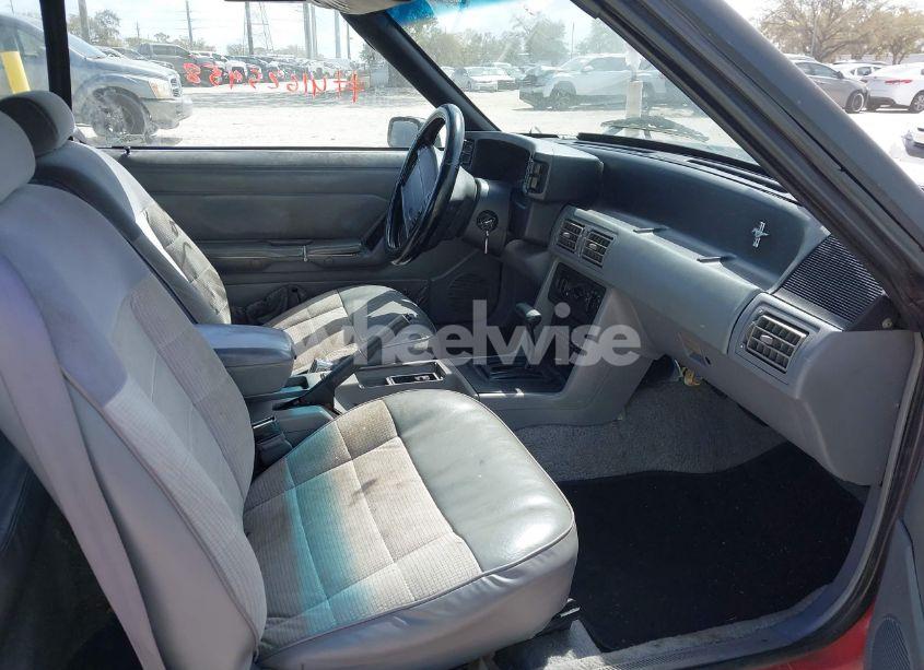Photo 5 of 1993 Ford Mustang LX (VIN 1FACP44MXPF138428)