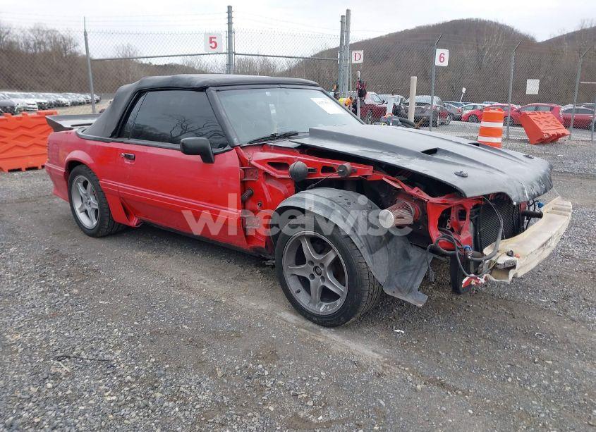 1992 Ford Mustang GT/COBRA GT (VIN 1FACP45E7NF115838) main photo