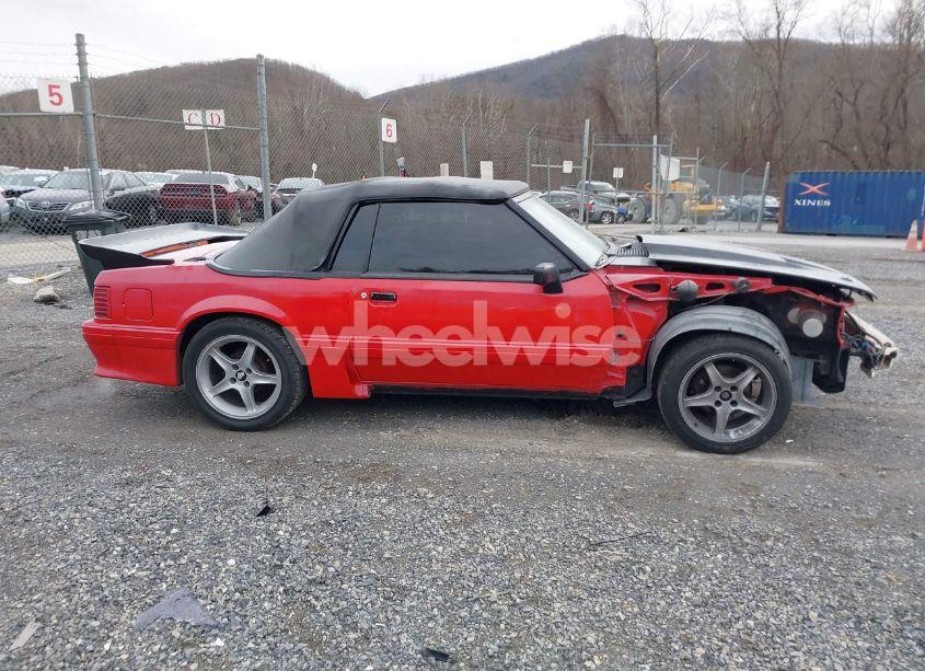 Photo 13 of 1992 Ford Mustang GT/COBRA GT (VIN 1FACP45E7NF115838)