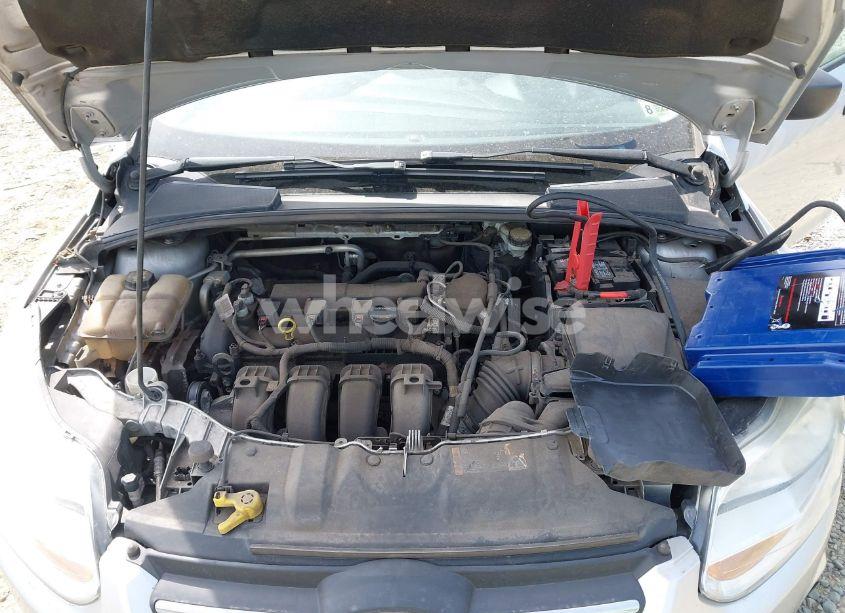 Photo 10 of 2014 Ford Focus S (VIN 1FADP3E20EL298571)