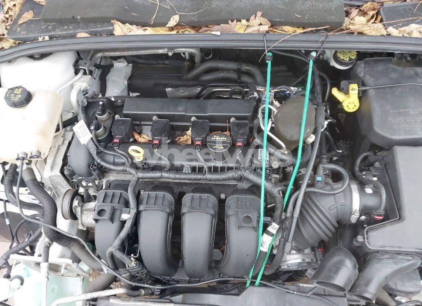 Photo 10 of 2014 Ford Focus S (VIN 1FADP3E20EL371129)