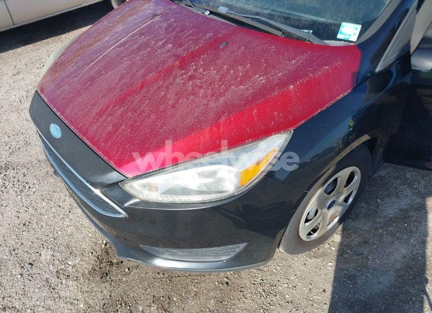 Photo 6 of 2015 Ford Focus S (VIN 1FADP3E20FL362609)