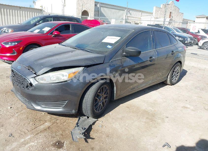 Photo 2 of 2015 Ford Focus S (VIN 1FADP3E20FL374615)