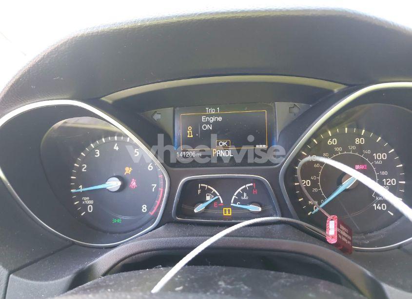 Photo 7 of 2015 Ford Focus S (VIN 1FADP3E20FL374615)