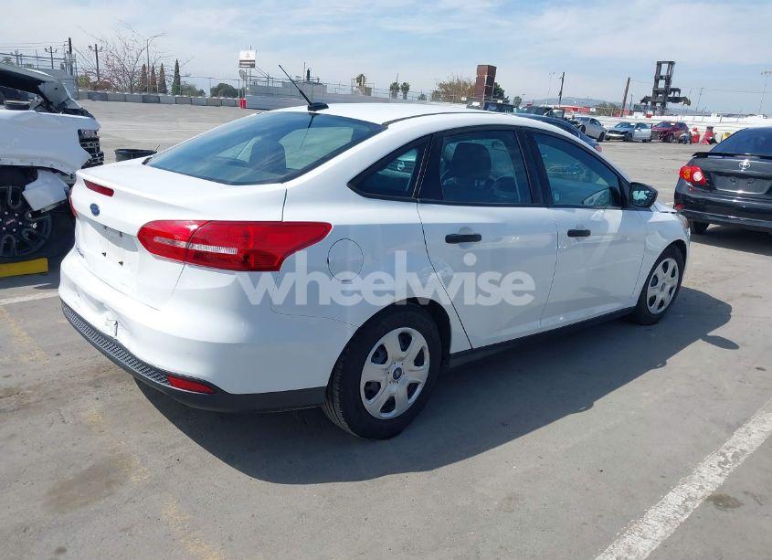 Photo 4 of 2016 Ford Focus S (VIN 1FADP3E20GL238664)