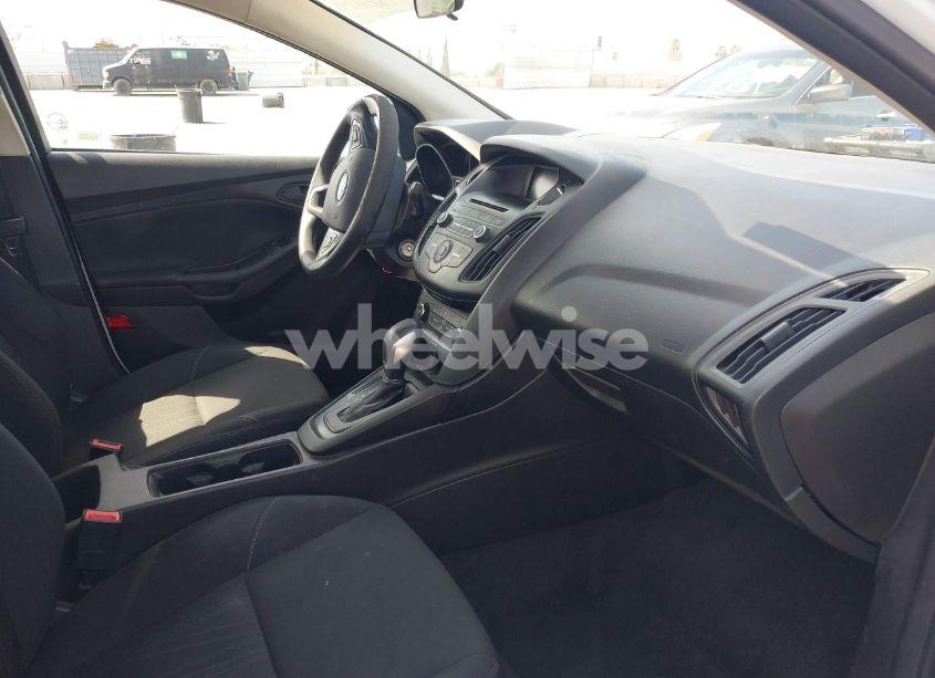 Photo 5 of 2016 Ford Focus S (VIN 1FADP3E20GL238664)