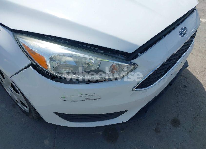 Photo 6 of 2016 Ford Focus S (VIN 1FADP3E20GL238664)