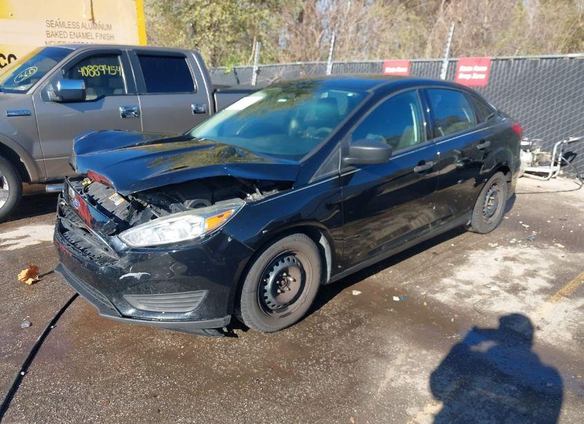 Photo 2 of 2016 Ford Focus S (VIN 1FADP3E20GL351191)