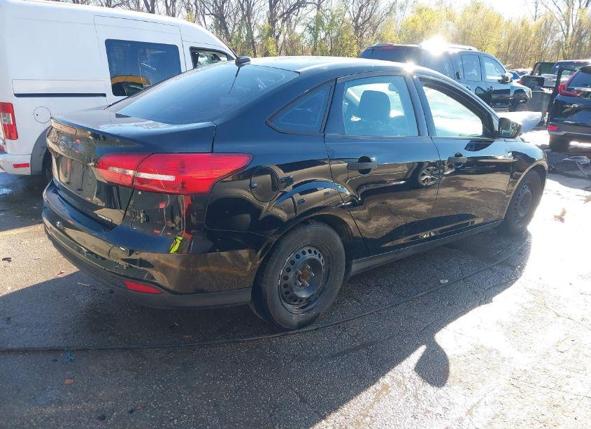 Photo 4 of 2016 Ford Focus S (VIN 1FADP3E20GL351191)